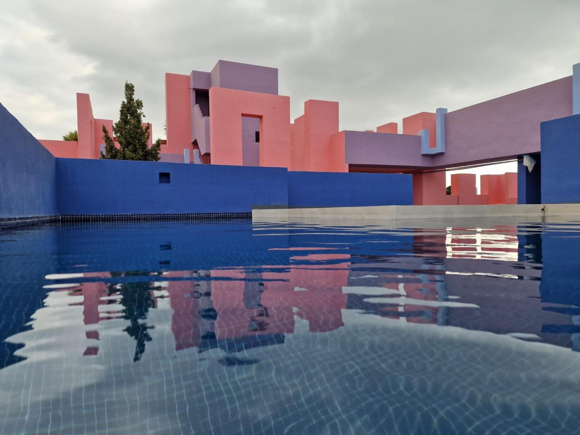 La Muralla Roja كاليبي المظهر الخارجي الصورة